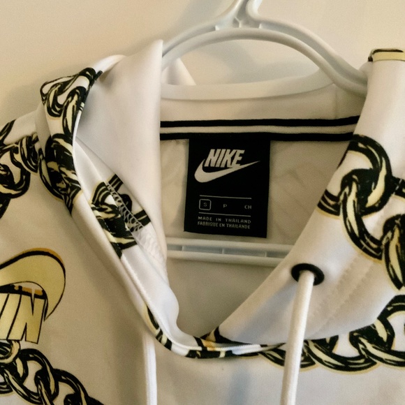 Nike White Icon Clash Cropped Oversized Chain Print Hoodie - Picture 4 of 6